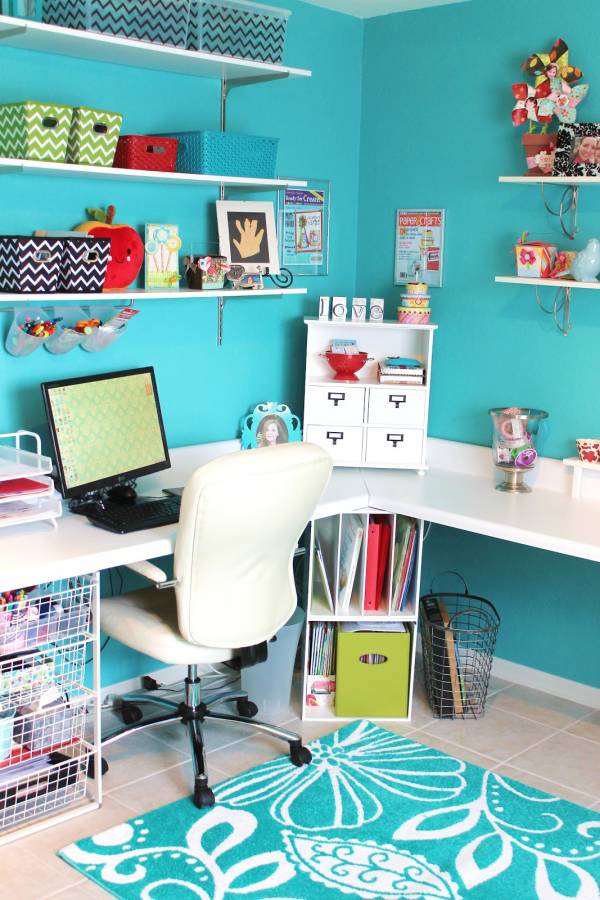 \"beautiful-and-fun-turquoise-craft-room-2\"